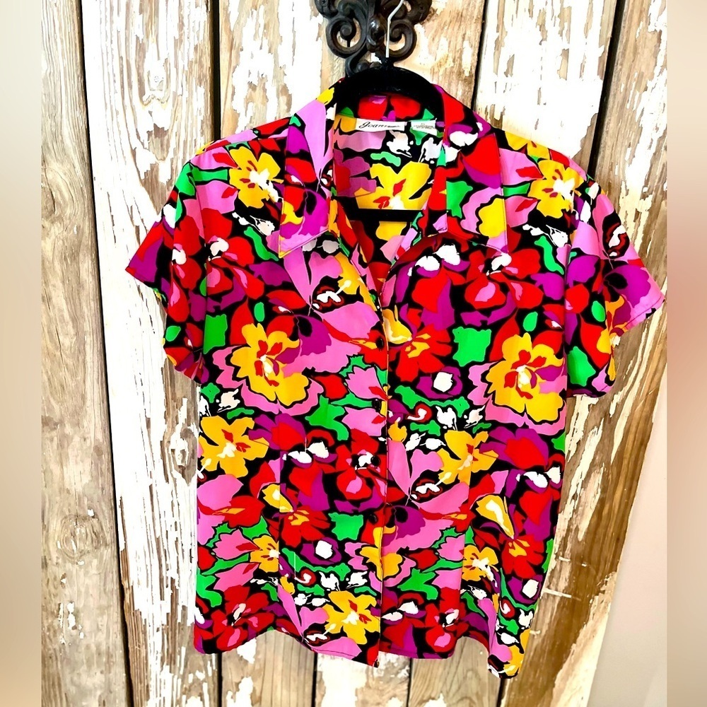 Vintage JoAnna Button up hibiscus floral shirt size XL  vibrant colors